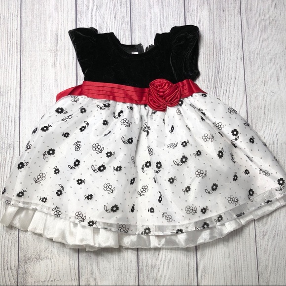 Other - Velvet Short Sleeves Dress PB
